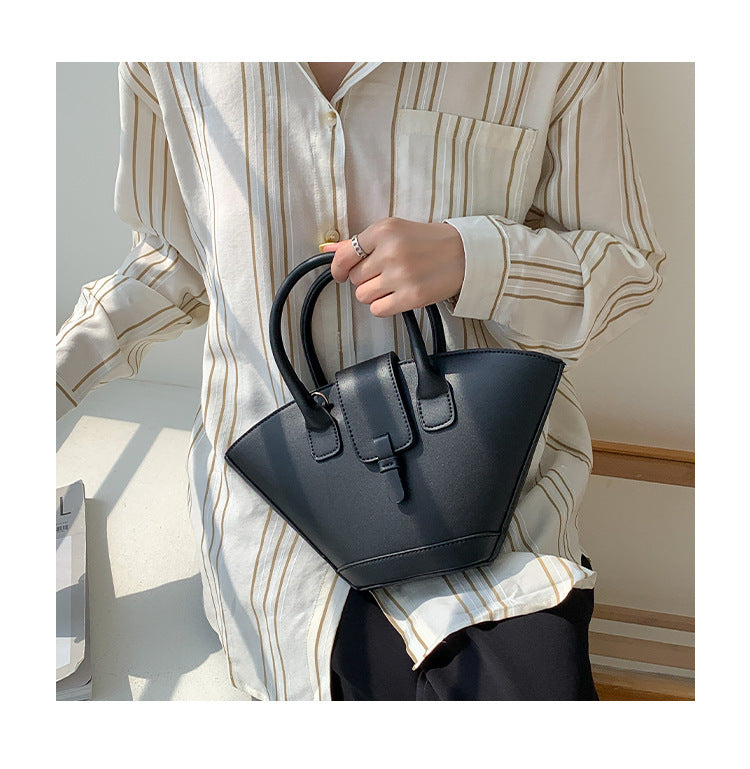 Large Capacity Hundred Korean Retro Fan Handbag Niche Design Personalised Crossbody Bag  Colour White Grey Grey