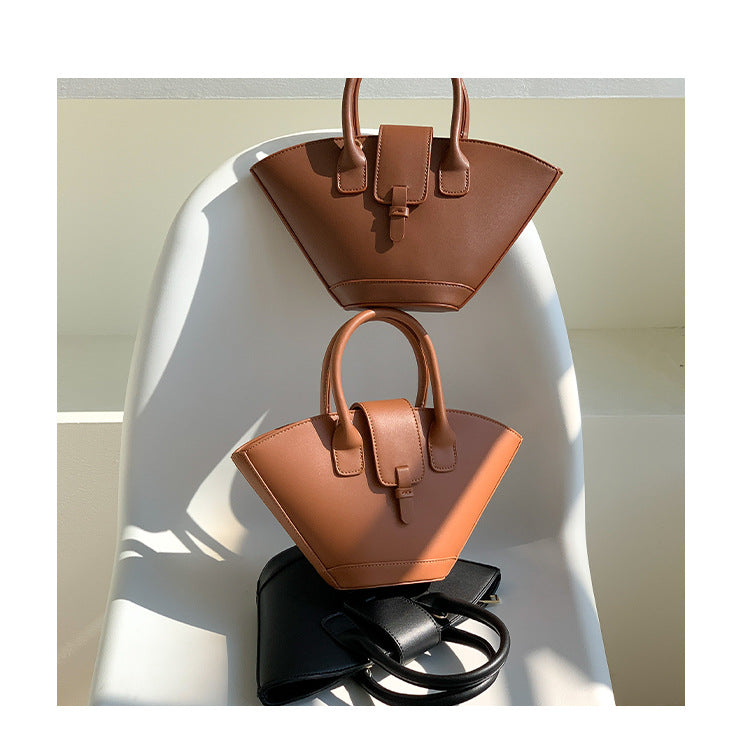 Large Capacity Hundred Korean Retro Fan Handbag Niche Design Personalised Crossbody Bag  Colour White Grey Grey