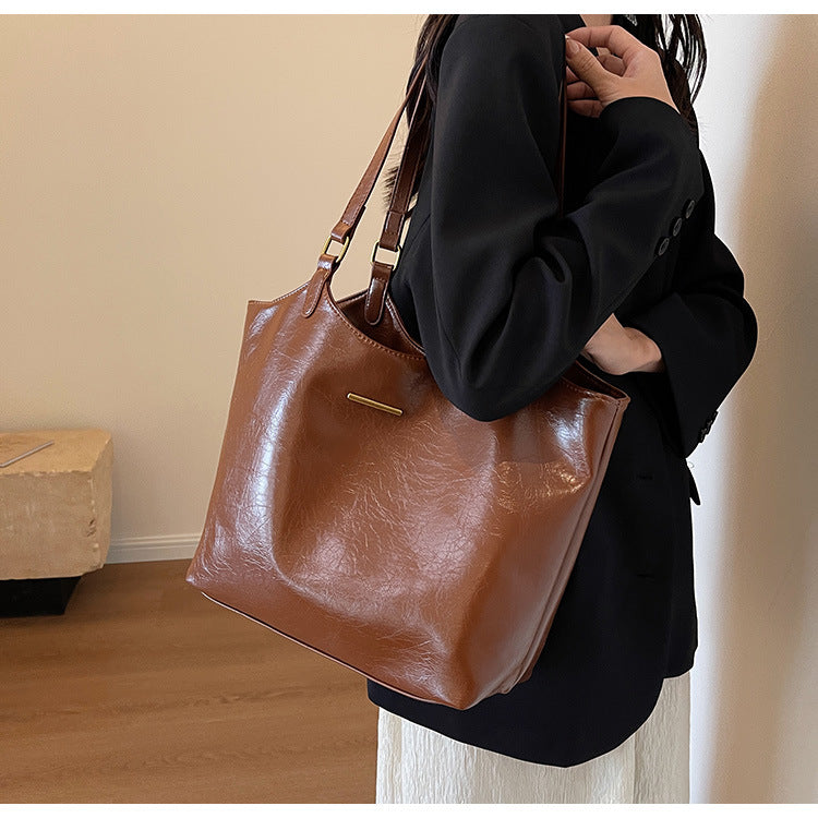 New fashion retro commuter tote bag senior sense handbag shoulder bag